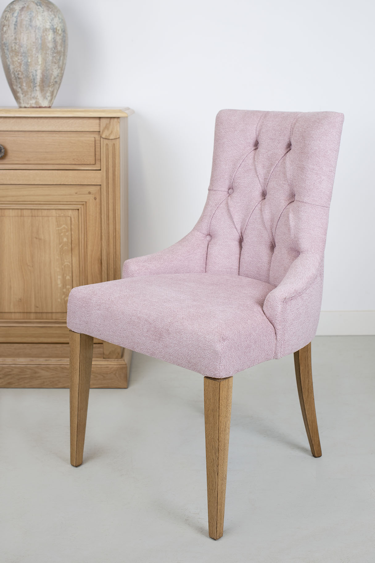 Chaise de séjour Capitonnée 4 pieds en Chêne Massif Tissu FSM