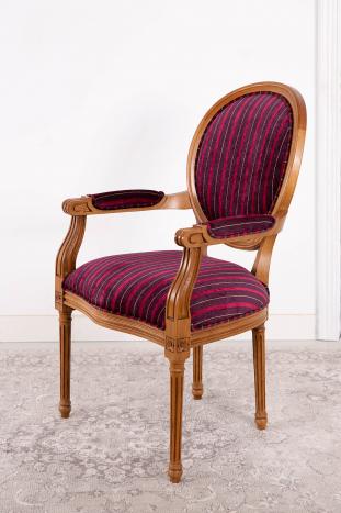 Fauteuil de style Louis XVI  en Chêne massif  Assise et Dossier tissu d'ameublement