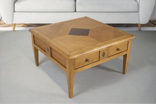 Table Basse   en merisier de style Directoire 80x80 Finition merisier blond avec patine antik