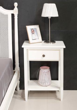 Table de nuit Victoire de style Louis XVI  en Merisier Finition Laqué Ivoire n°2 légèrement patiné